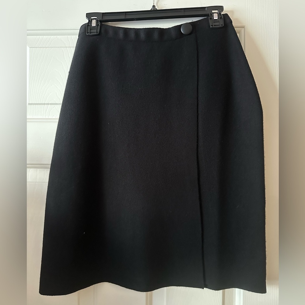 Milano Classic Faux Wrap Black Knit A-Line Skirt- Small